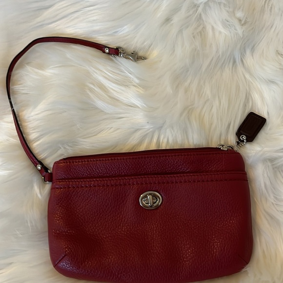 Coach Wristlet Red Pebble Leather NWOT - Picture 4 of 5